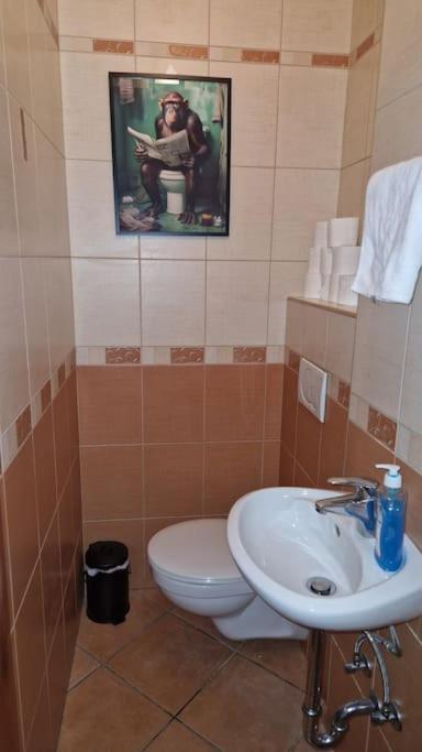 Jackpot Apartman Budapeste Exterior foto