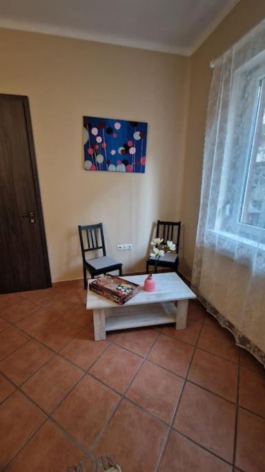 Jackpot Apartman Budapeste Exterior foto