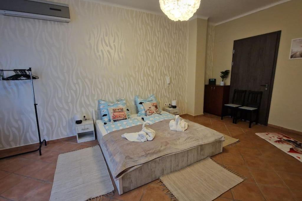 Jackpot Apartman Budapeste Exterior foto