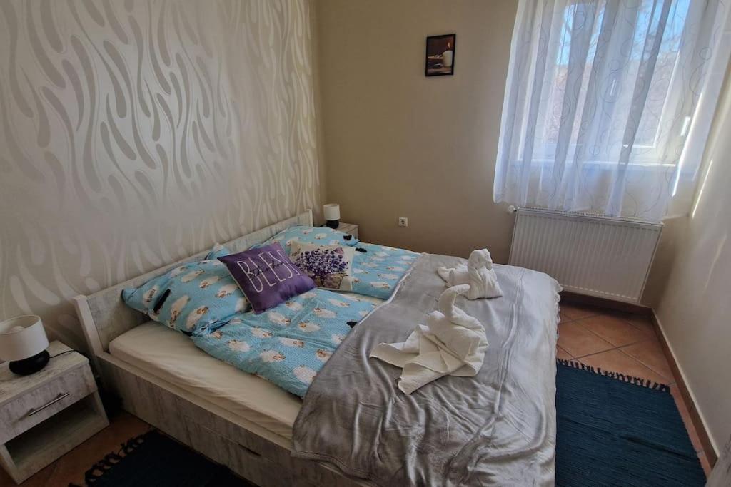 Jackpot Apartman Budapeste Exterior foto